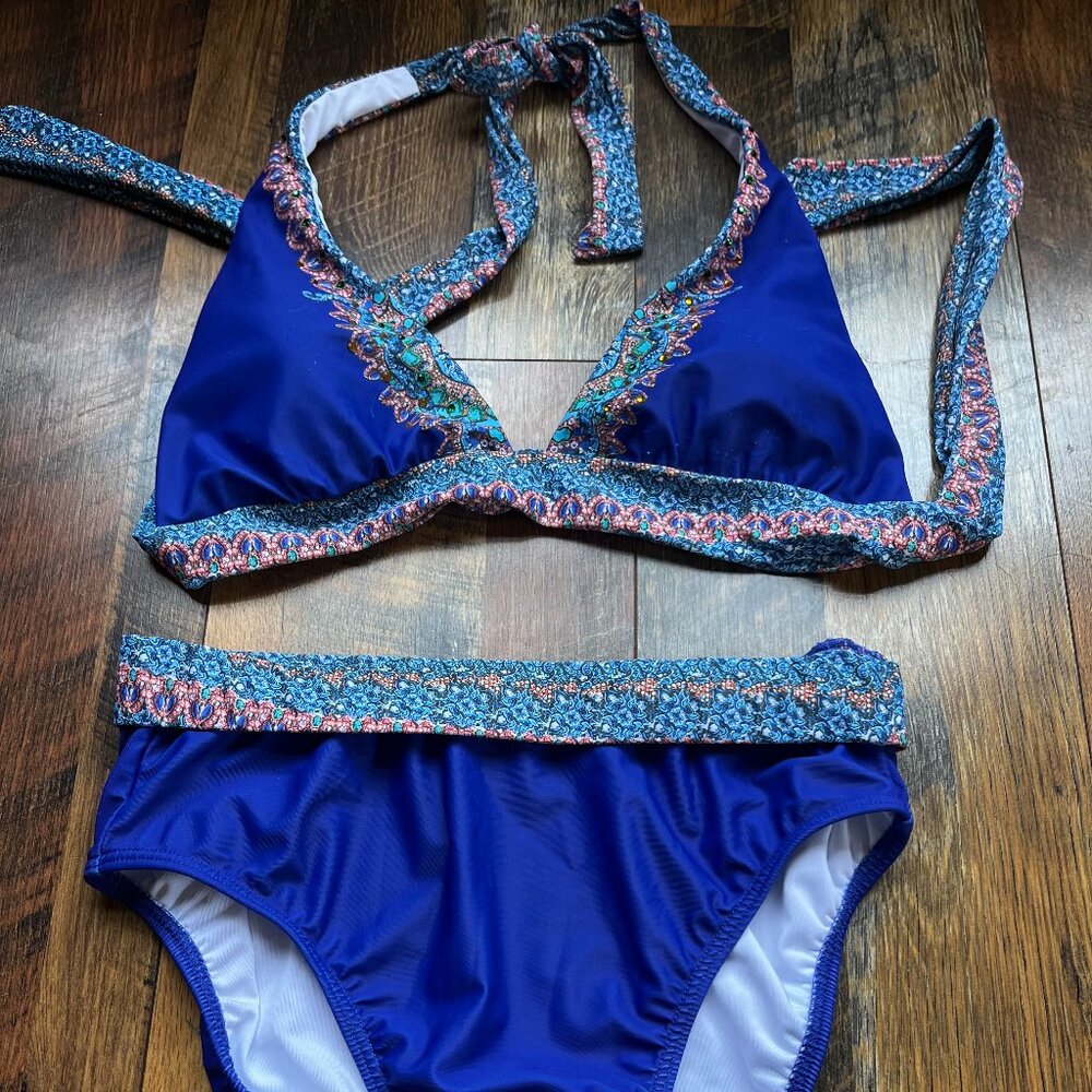 Venus Bikini